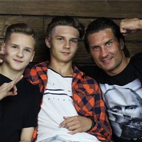 Дмитрий Яшанькин